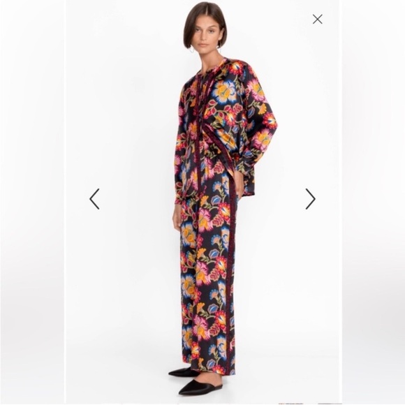 Johnny Was Vibrant Floral Wide Leg Pants - Picture 3 of 6